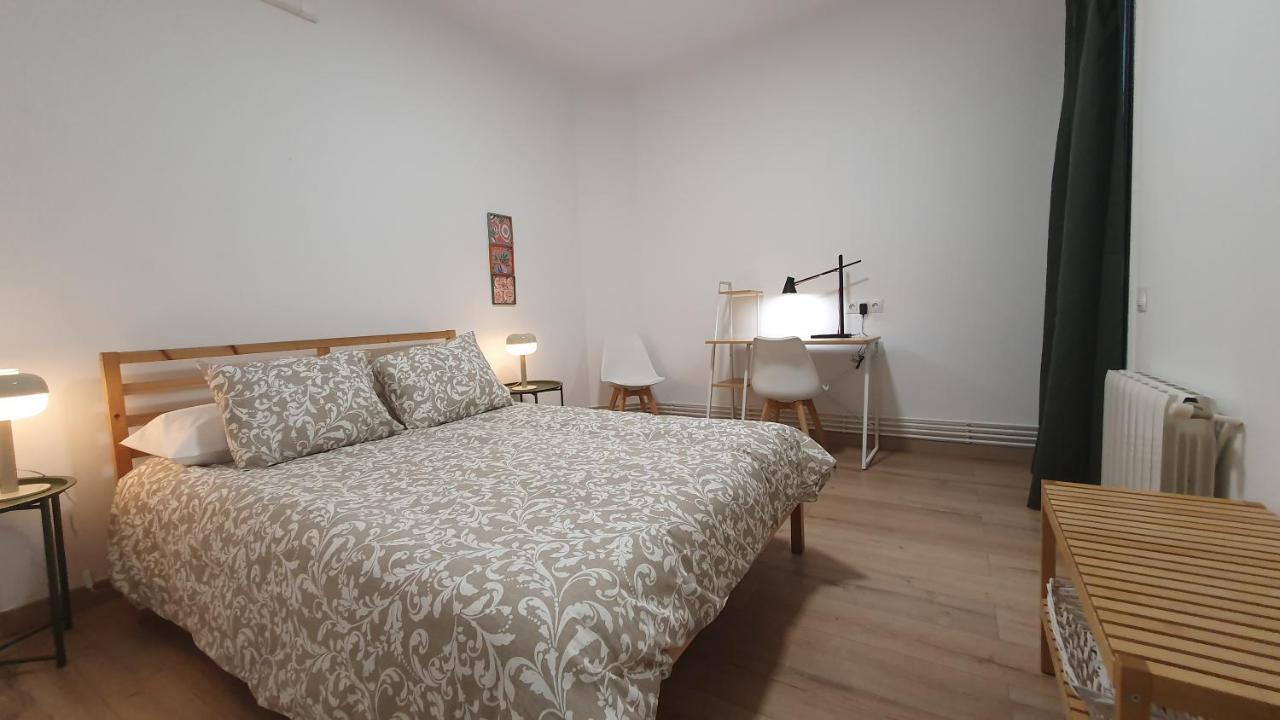 Apartamento Nuevo En Terrassa Centro Exterior foto