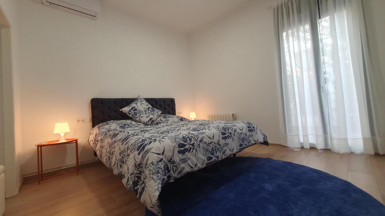 Apartamento Nuevo En Terrassa Centro Exterior foto
